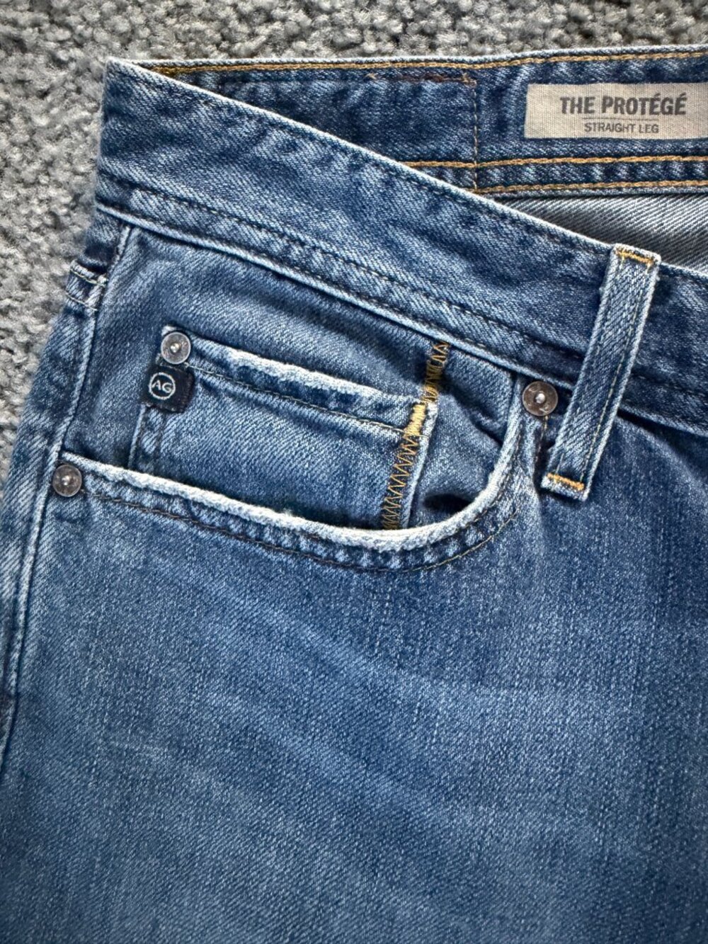 AG Adriano Goldschmied The Protege Straight Jeans 31x32 USA Tae Wash Lyocell EUC - Picture 4 of 13